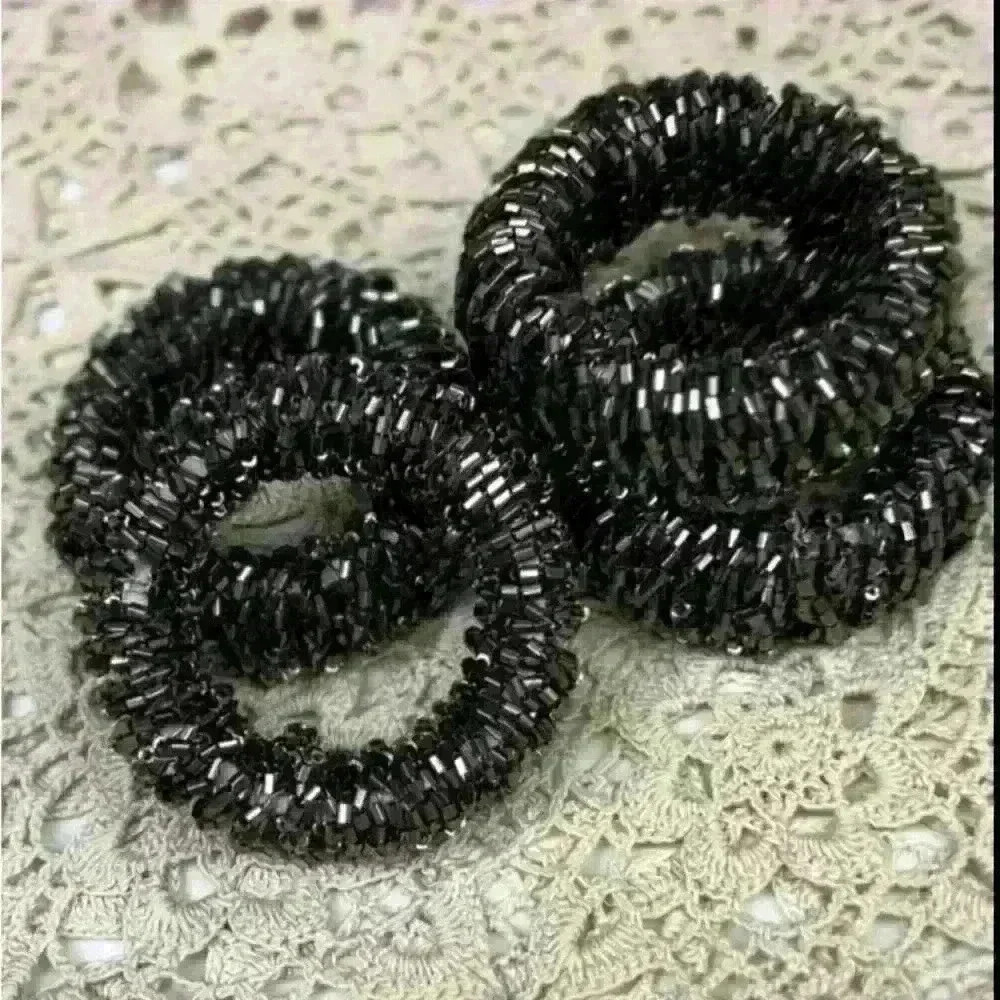 4 Beaded Napkin Ring